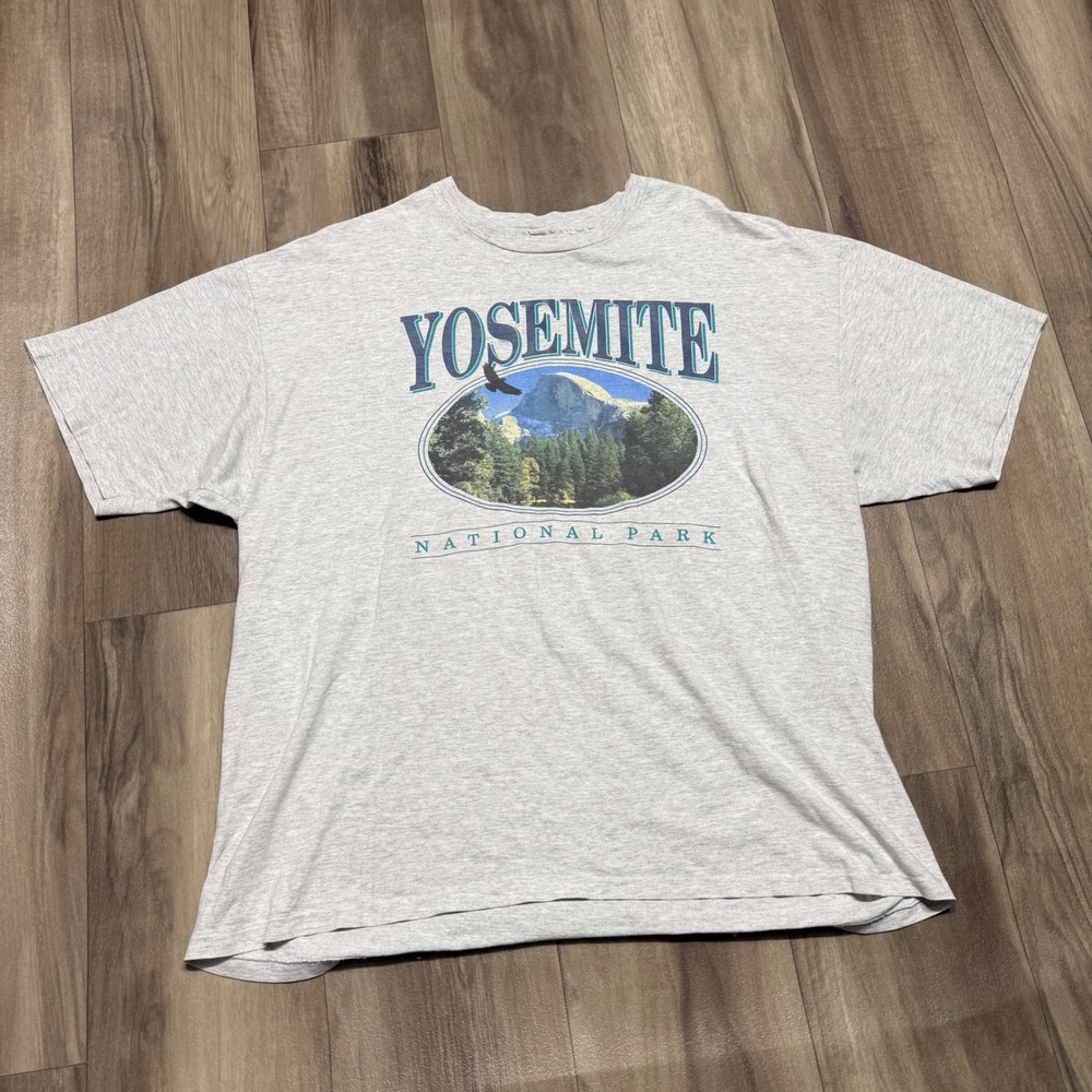 Vintage Hanes Yosemite National Park Half Dome Hikers T-Shirt Grey XXL